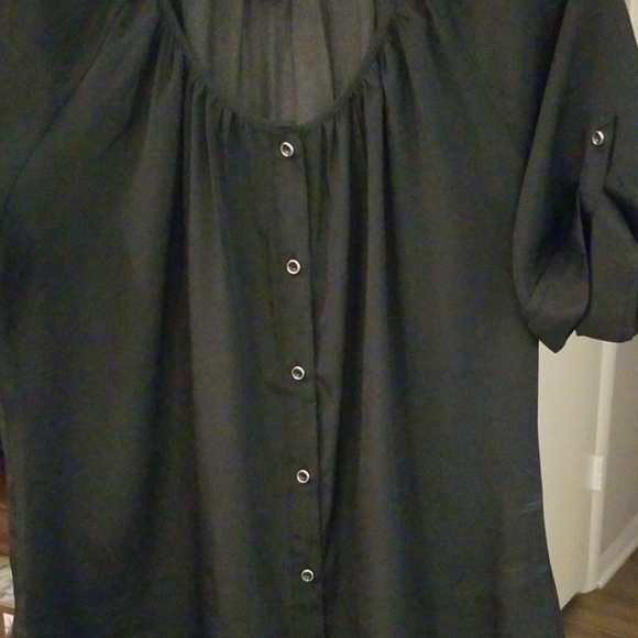 Top - Picture 3 of 3